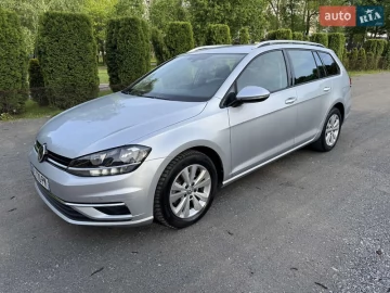 Авто Volkswagen Golf 2019 № 7668130