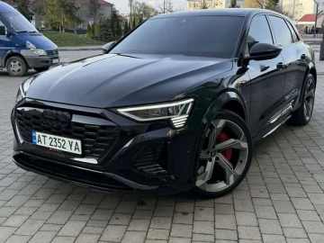 Авто Audi Sq8 E-Tron 2023 № 7668194
