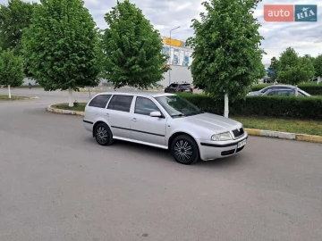 Авто Skoda Octavia 2002 № 7668258