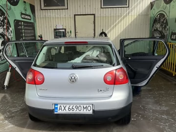 Авто Volkswagen Golf 2003 № 7668296