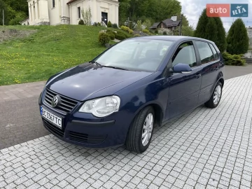Авто Volkswagen Polo 2005 № 7668309