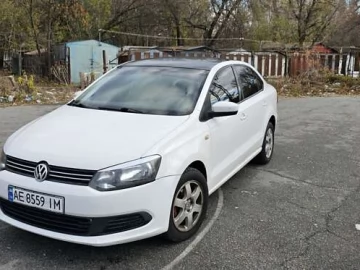 Авто Volkswagen Polo 2011 № 7668338