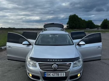 Авто Volkswagen Passat 2009 № 7668385