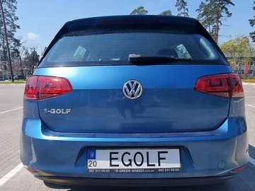 Авто Volkswagen E-Golf 2016 № 7668411