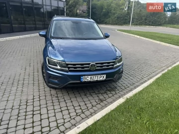 Авто Volkswagen Tiguan 2019 № 7668668