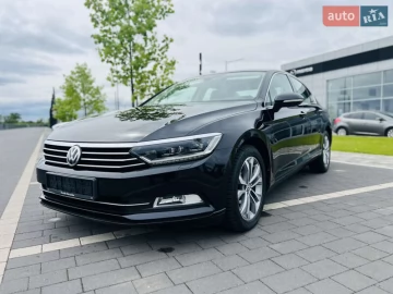 Авто Volkswagen Passat 2017 № 7668718