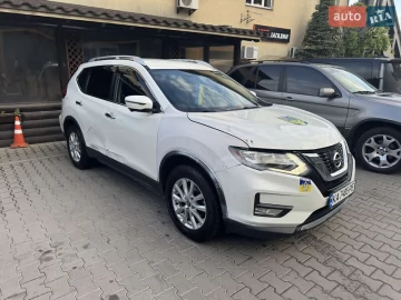 Авто Nissan Rogue 2016 № 7668761