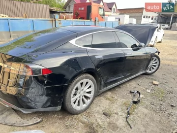 Авто Tesla Model S 2016 № 7668839