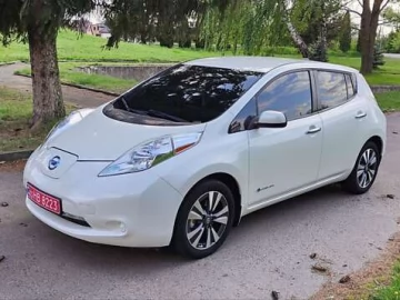 Авто Nissan Leaf 2017 № 7668895
