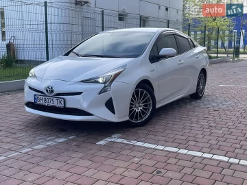 Авто Toyota Prius 2017 № 7668920