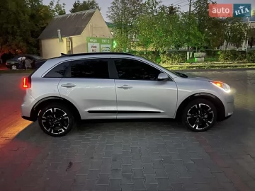 Авто KIA Niro 2018 № 7668927