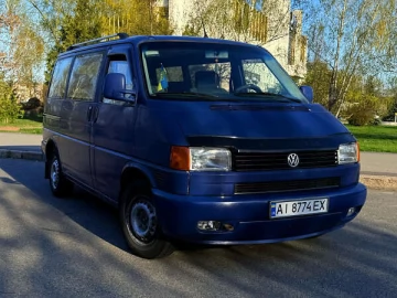 Авто Volkswagen Transporter 2000 № 7669084