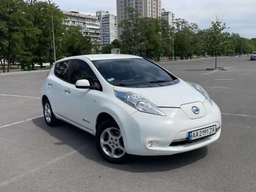 Авто Nissan Leaf 2017 № 7669086