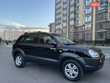 Авто Hyundai Tucson 2007 № 7669113