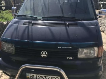 Авто Volkswagen Transporter 2000 № 7669242