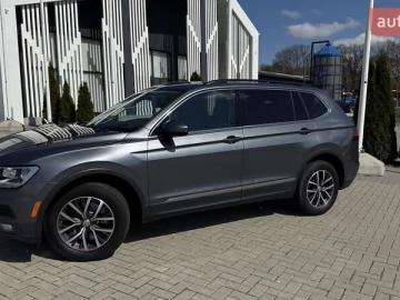 Авто Volkswagen Tiguan 2017 № 7669336