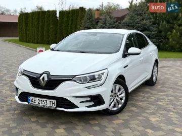 Авто Renault Megane 2022 № 7669337
