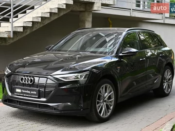 Авто Audi E-Tron 2020 № 7669357
