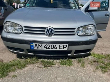 Авто Volkswagen Golf 2001 № 7669390