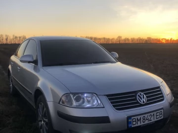 Авто Volkswagen Passat 2004 № 7669396