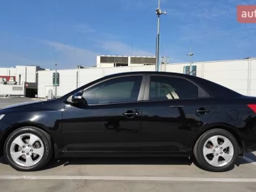 Авто KIA Cerato 2009 № 7669425