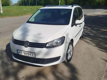 Авто Volkswagen Touran 2015 № 7669439