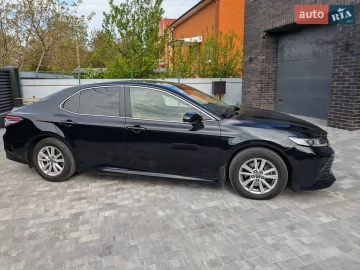 Авто Toyota Camry 2018 № 7669483