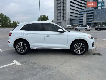 Авто Audi Q5 2021 № 7669715