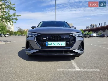 Авто Audi E-Tron 2021 № 7669720