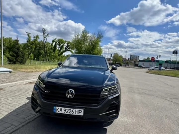 Авто Volkswagen Touareg 2020 № 7669735