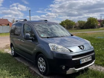 Авто Peugeot Partner 2010 № 7669829