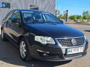 Авто Volkswagen Passat 2010 № 7669835