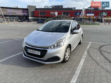 Авто Peugeot 208 2017 № 7669868