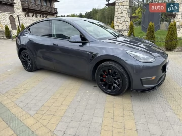 Авто Tesla Model Y 2022 № 7669953