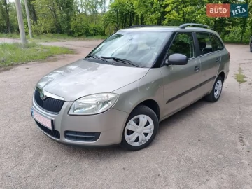Авто Skoda Fabia 2010 № 7670038