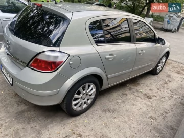 Авто Opel Astra 2004 № 7670062