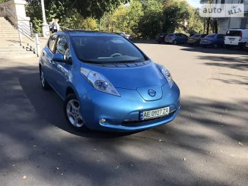 Авто Nissan Leaf 2011 № 7670079