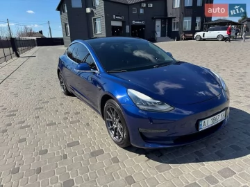 Авто Tesla Model 3 2018 № 7670241