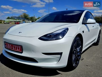 Авто Tesla Model 3 2022 № 7670274