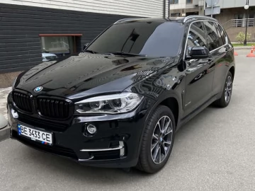 Авто BMW X5 2017 № 7670275