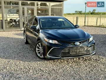 Авто Toyota Camry 2021 № 7670300