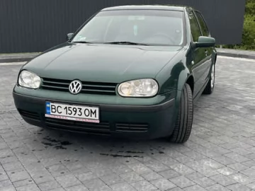 Авто Volkswagen Golf 2000 № 7670347