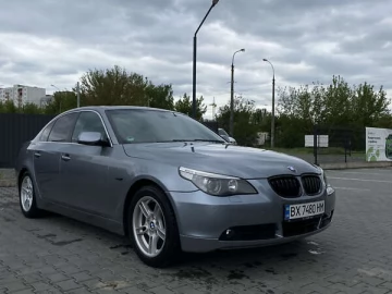 Авто BMW 5 Series 2004 № 7670423
