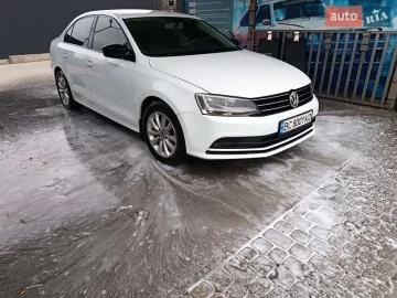 Авто Volkswagen Jetta 2016 № 7670719