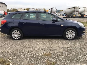Авто Opel Astra 2013 № 7670750