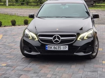 Авто Mercedes E-Class 2010 № 7670838