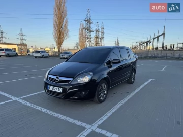 Авто Opel Zafira 2010 № 7670989