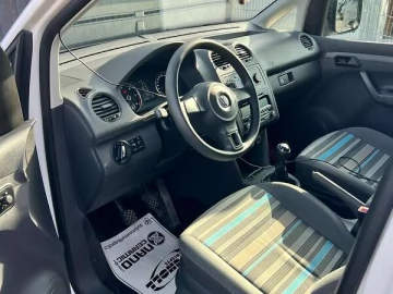 Авто Volkswagen Caddy 2015 № 7671008