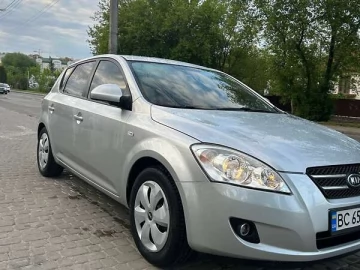 Авто KIA Ceed 2009 № 7671070