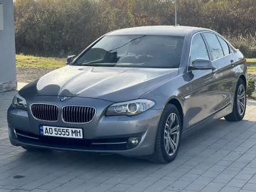 Авто BMW 5 Series 2013 № 7671103